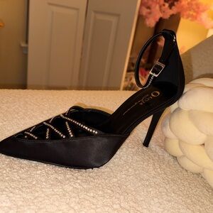 LSA Black Stiletto Heels with Intricate Straps